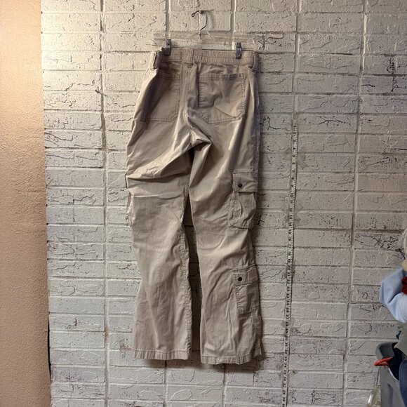 Hollister Mid-Rise Relaxed Boot Cargo Pants (12L / W31L) - Picture 6 of 9